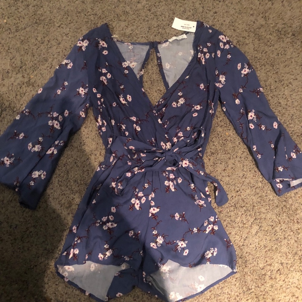 Pacsun floral romper